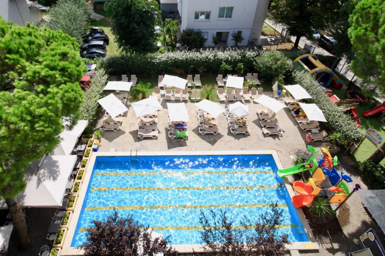 Lotus Hotel All Inclusive & Spiaggia Римини Экстерьер фото