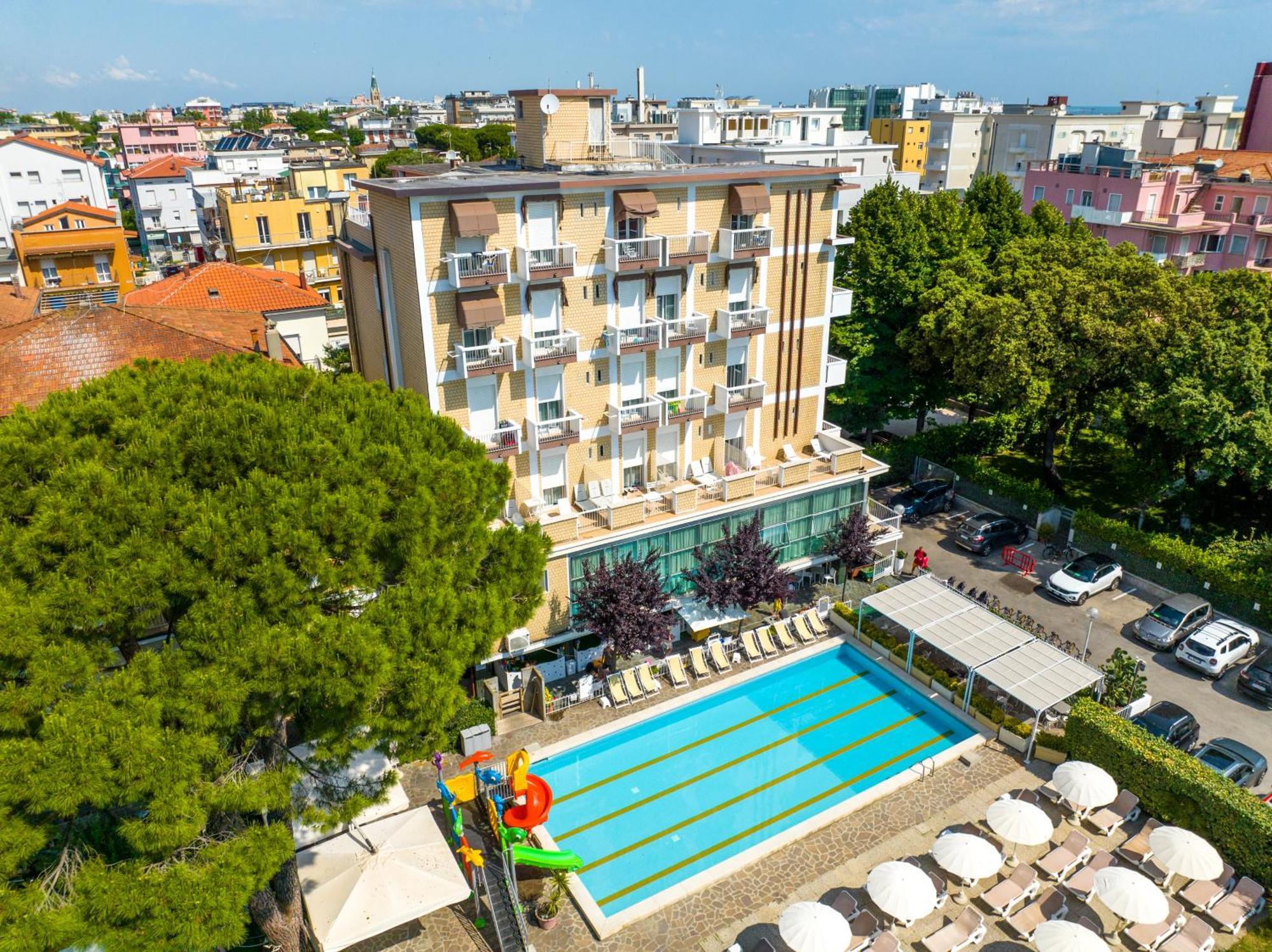Lotus Hotel All Inclusive & Spiaggia Римини Экстерьер фото